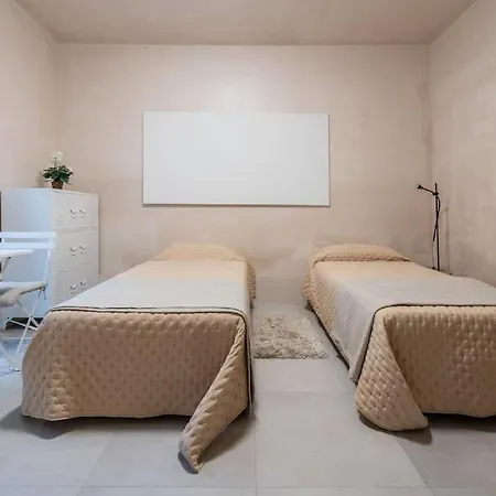 Exclusivo Bajo Frente Al Mar - Playa La Caleta * Málaga